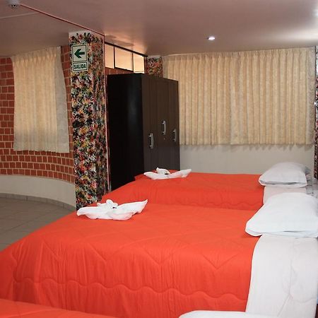 Hotel Los Gladiolos Кахамарка Екстер'єр фото