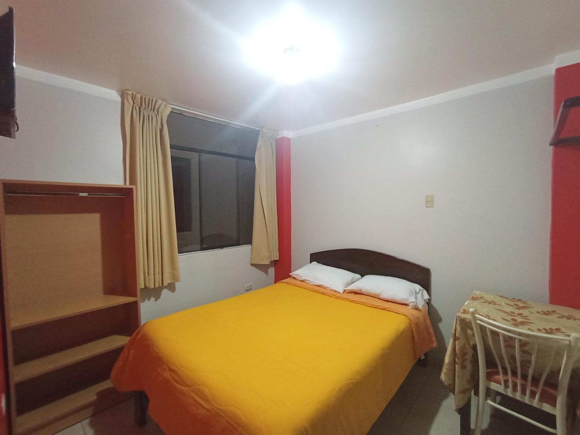 Hotel Los Gladiolos Кахамарка Екстер'єр фото