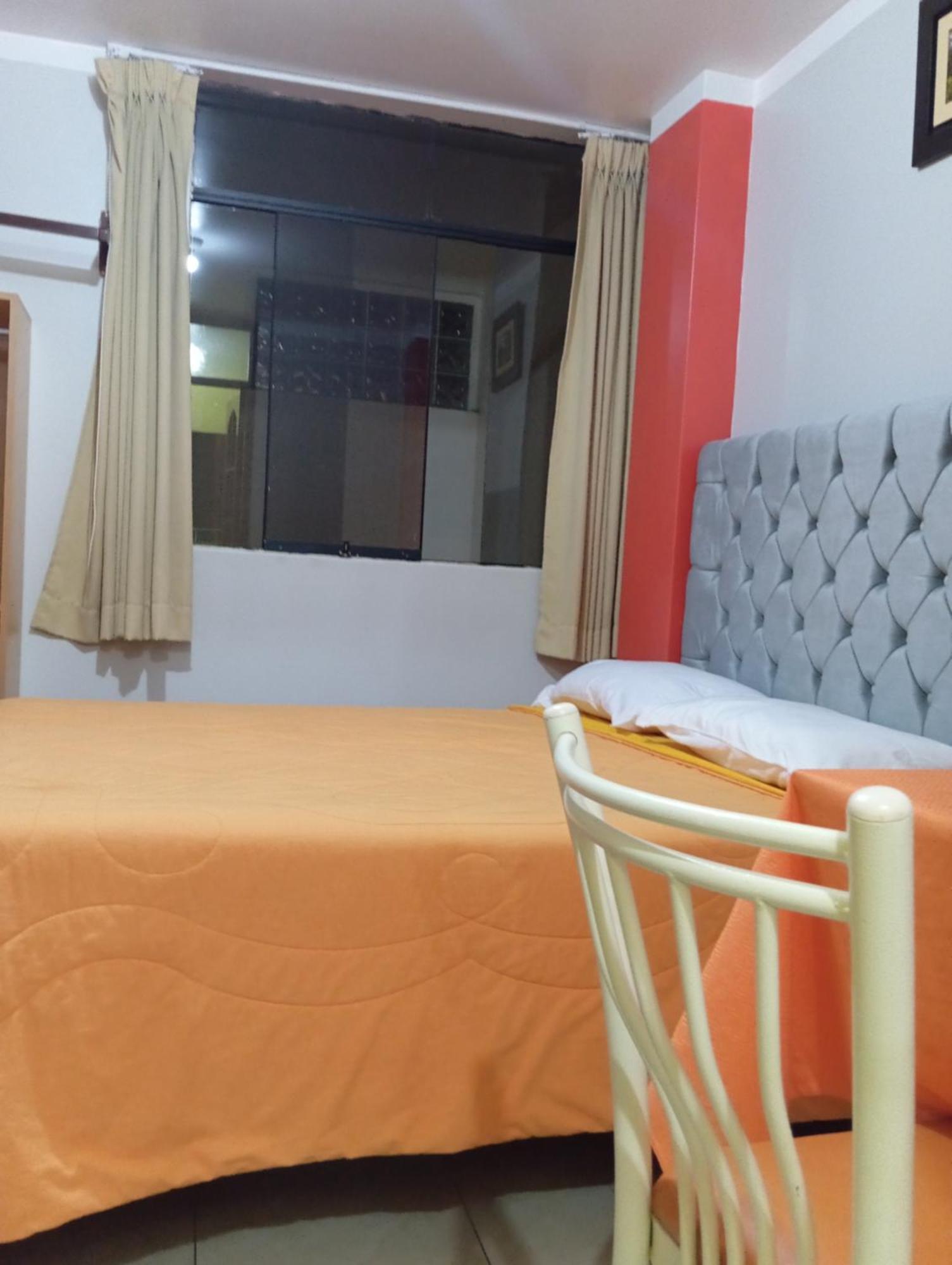 Hotel Los Gladiolos Кахамарка Екстер'єр фото