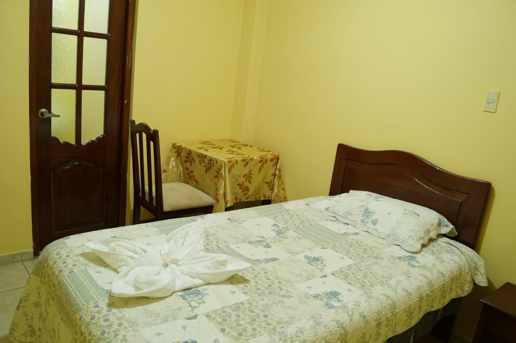 Hotel Los Gladiolos Кахамарка Екстер'єр фото